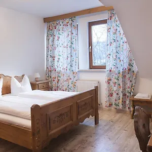 Herberg Kranebitterhof, Innsbruck